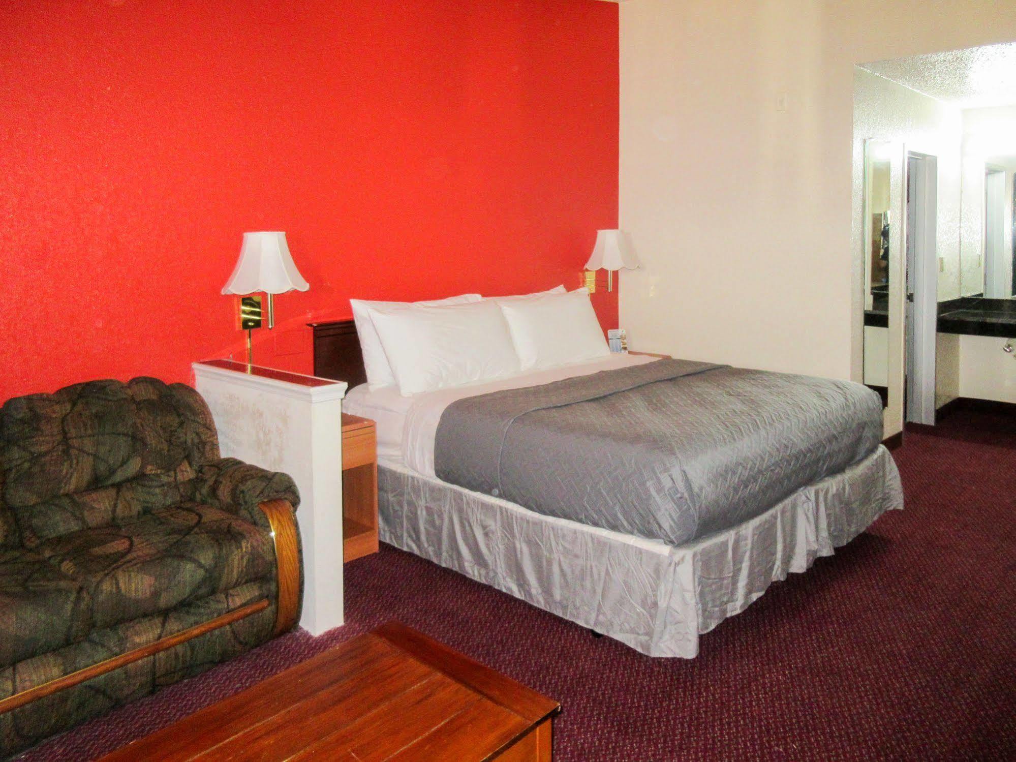 Rodeway Inn & Suites เดนเวอร์ ภายนอก รูปภาพ