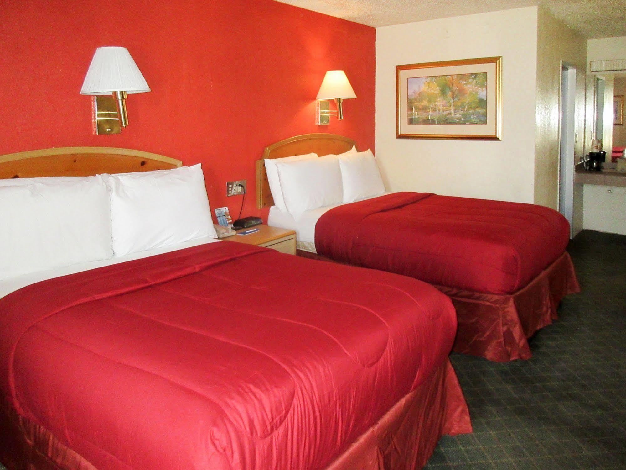 Rodeway Inn & Suites เดนเวอร์ ภายนอก รูปภาพ