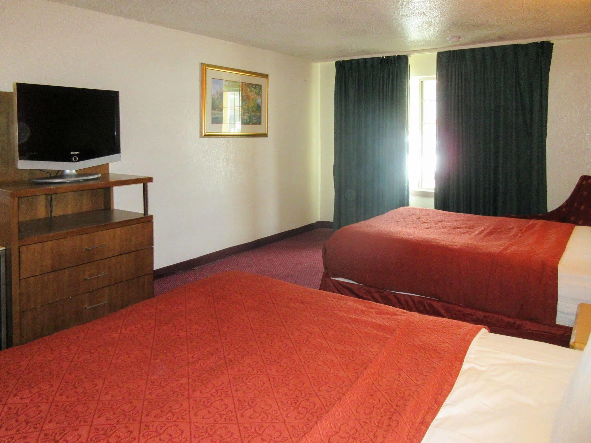 Rodeway Inn & Suites เดนเวอร์ ภายนอก รูปภาพ
